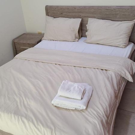 Apartmán Cozy 2Bhk Near To Dmcc Metro Station -505 Dubaj Exteriér fotografie