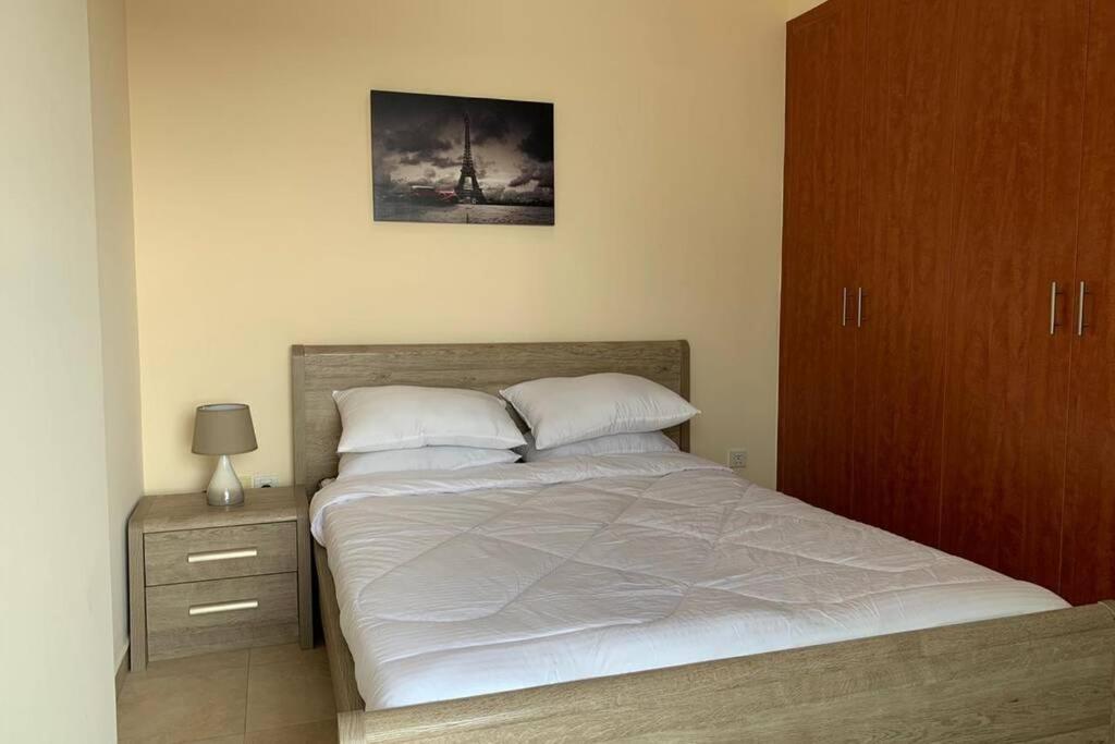 Apartmán Cozy 2Bhk Near To Dmcc Metro Station -505 Dubaj Exteriér fotografie