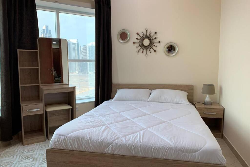 Apartmán Cozy 2Bhk Near To Dmcc Metro Station -505 Dubaj Exteriér fotografie