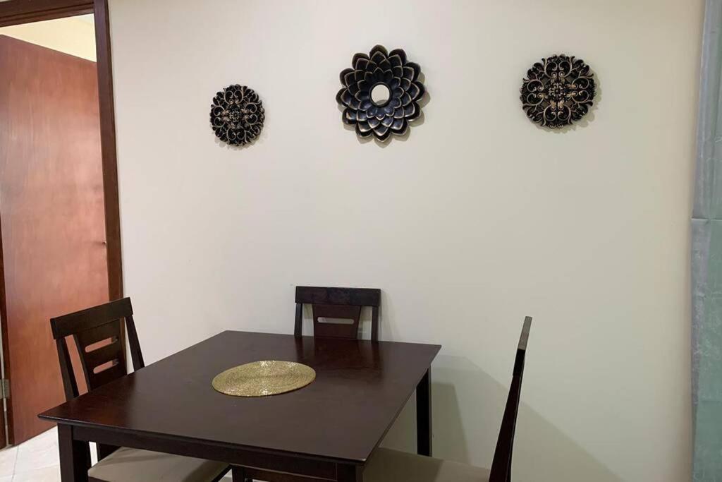 Apartmán Cozy 2Bhk Near To Dmcc Metro Station -505 Dubaj Exteriér fotografie