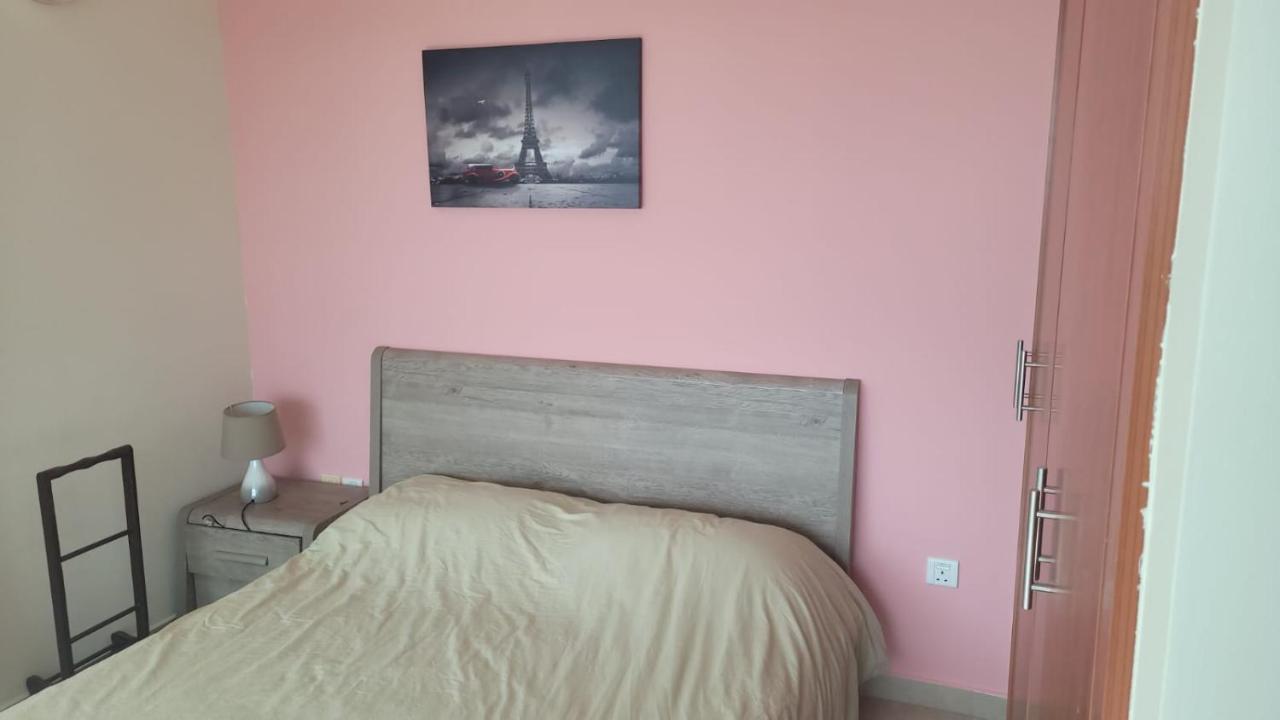 Apartmán Cozy 2Bhk Near To Dmcc Metro Station -505 Dubaj Exteriér fotografie